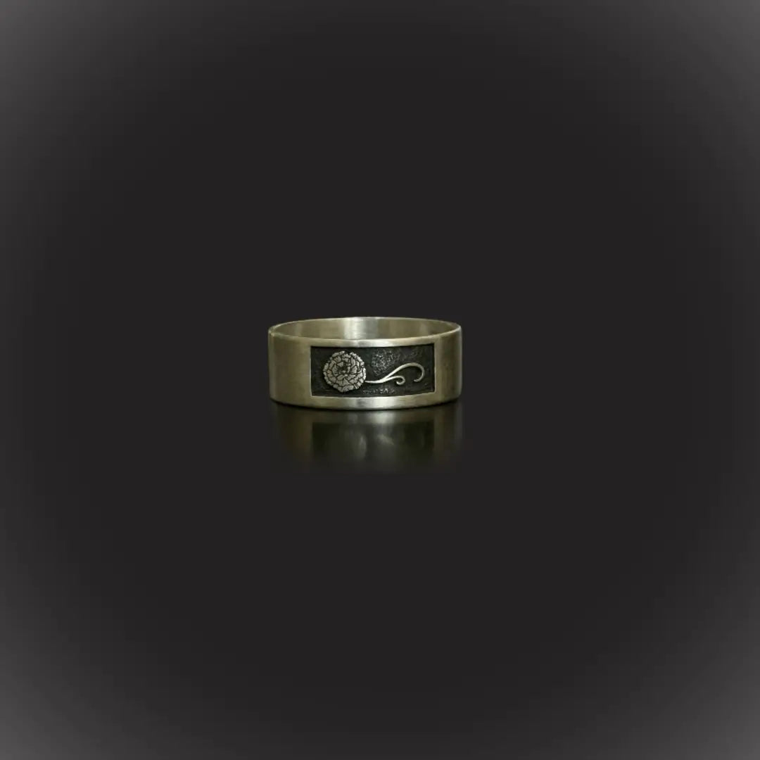 carnation engraved ring band